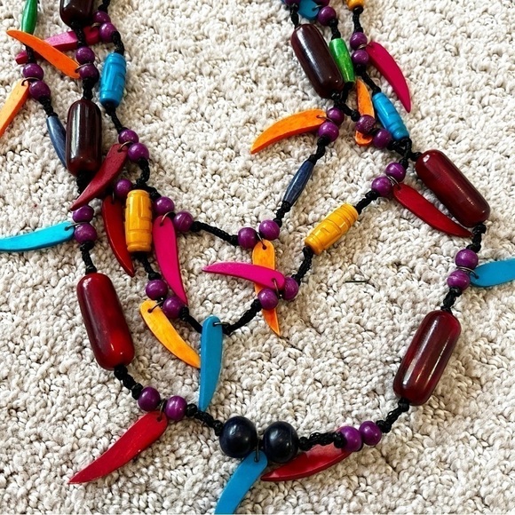 Colorful Statement Necklace Coconut Shell Wood Colorful Bold Chunky Eclectic - Picture 3 of 5